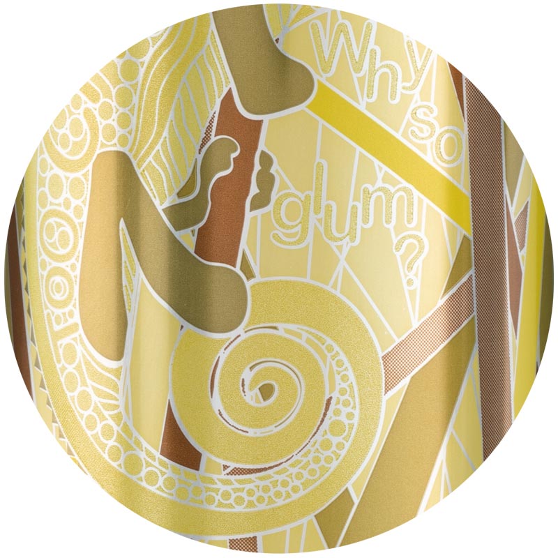reveal-warm-2x.jpeg Images and text on the can are faded to yellow as the can is now warm.